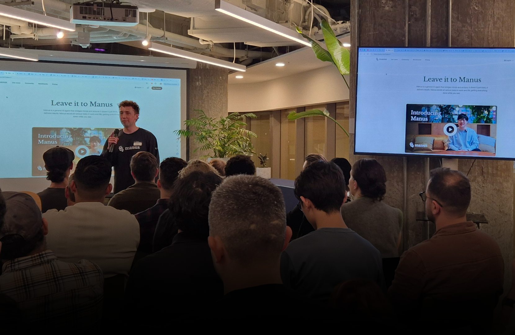 Parker Lyman, Chief of Staff at Manus, presents the company’s vision and agent architecture to a full room during the Sydney leg of the global Manus AI roadshow.